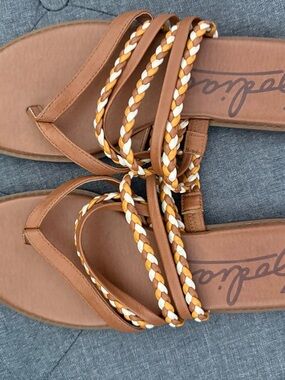 Zodiac Braided Tan & White Women's Sandals
